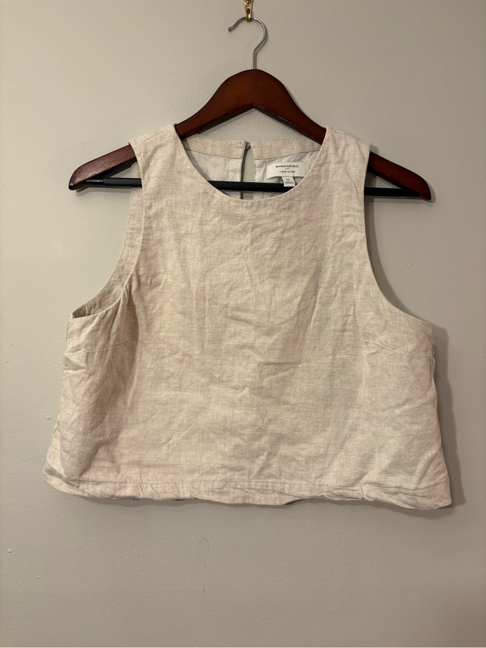 Banana Republic Linen Blend Cropped Shell Tank — Oatmeal — Size M 🌾